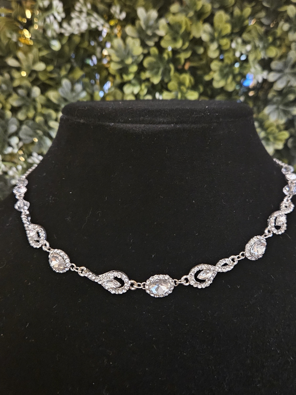 New Bridal Mariell Choker Necklace